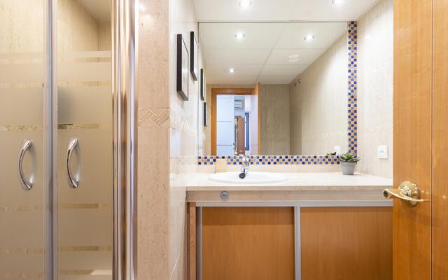 Home2Book Executive & Design Las Torres