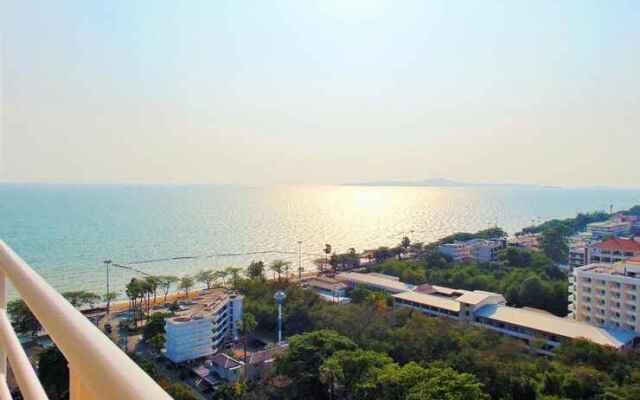 Pattaya Jomtien Holiday Apartments in Jomtien Beach Condominiums