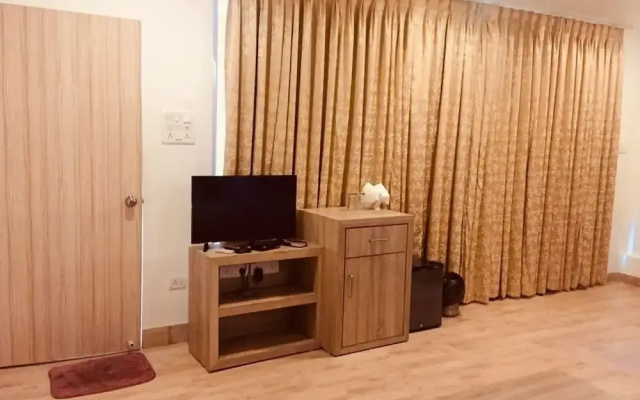 Royal Aarya Beach Resort
