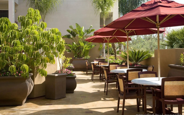 Sommerset Suites Hotel