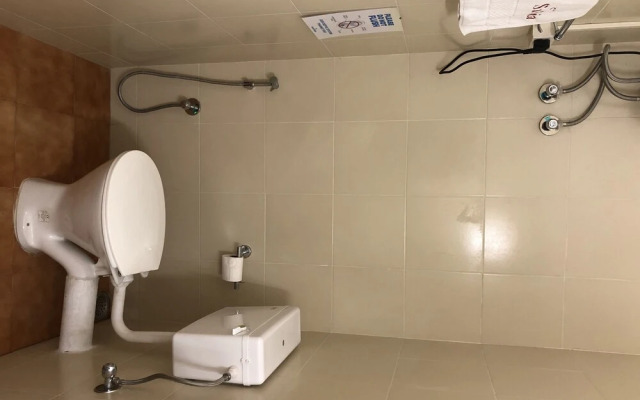 Hotel Saluja