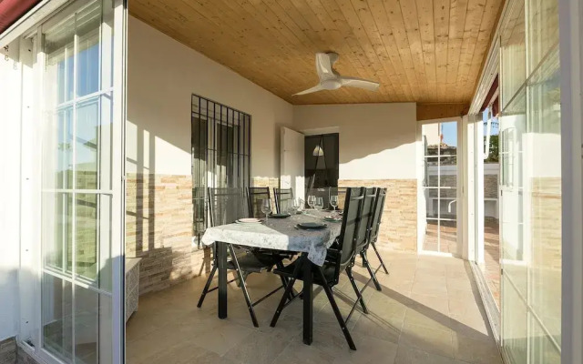 Villa Del Sol in Poblado Sancti Petri