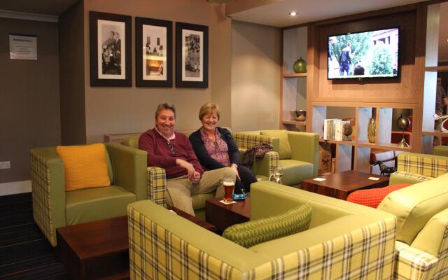 Holiday Inn Express Edinburgh Airport