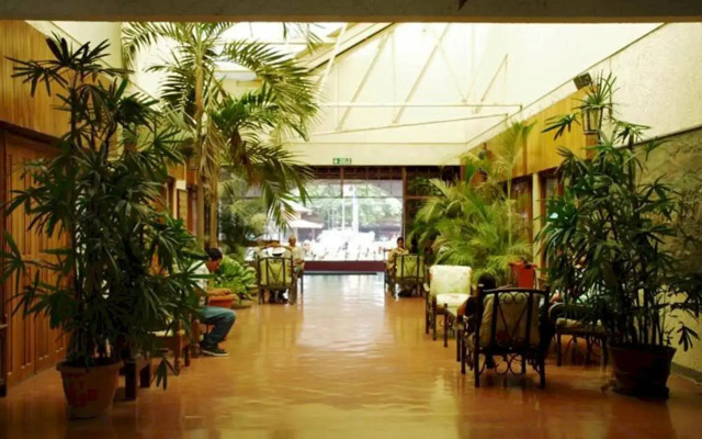 Hotel Boyeros