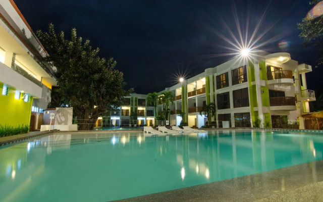 Apple Tree Resort and Hotel