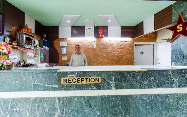 Oyo 1428 Hotel Sitara International