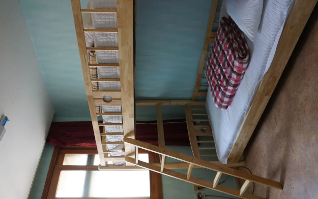 MnB Guest House - Hostel