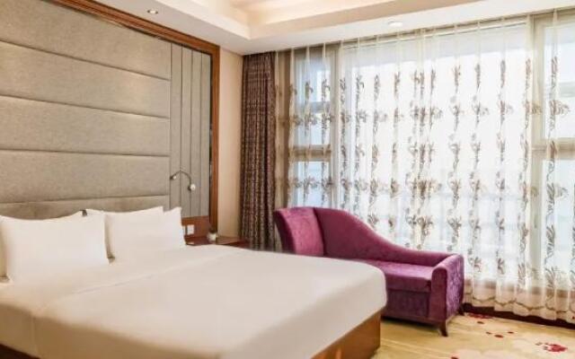 Golden Harbor Hotel - Beijing