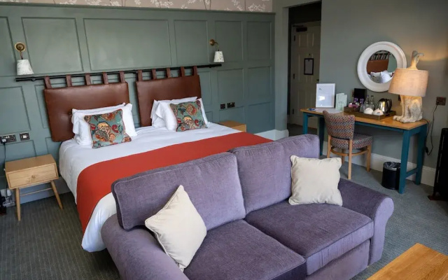 Victoria Hotel Menai Bridge By Chef and Brewer Collection