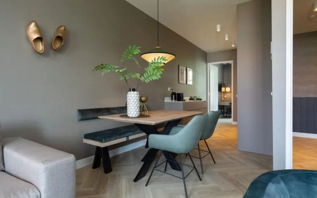 Stylish 2-bedroom Apartment in The Hague