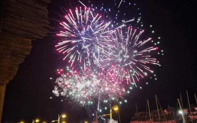 Bel appartement avec vue panoramique sur le port