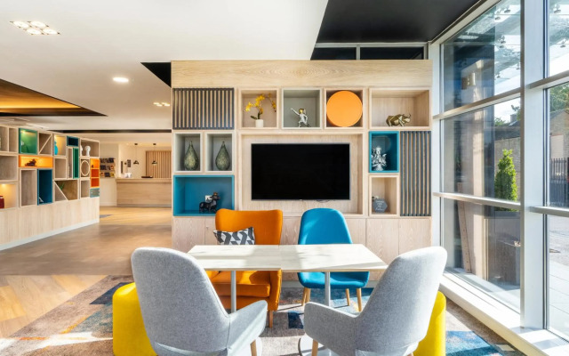 Holiday Inn Stevenage by IHG