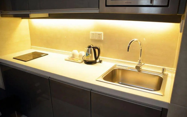 CQ Apartment Xingguang Branch