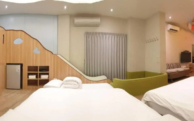 Happiness Yes Inn