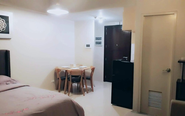 One Palmtree - 2BR Across Airport