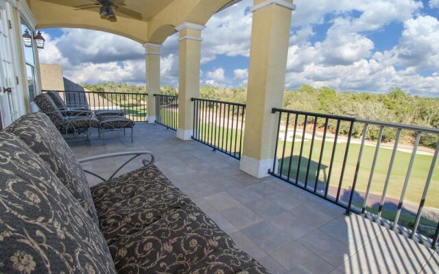 Reunion Disney Villa