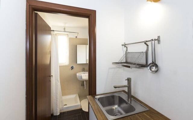 Trastevere Little House