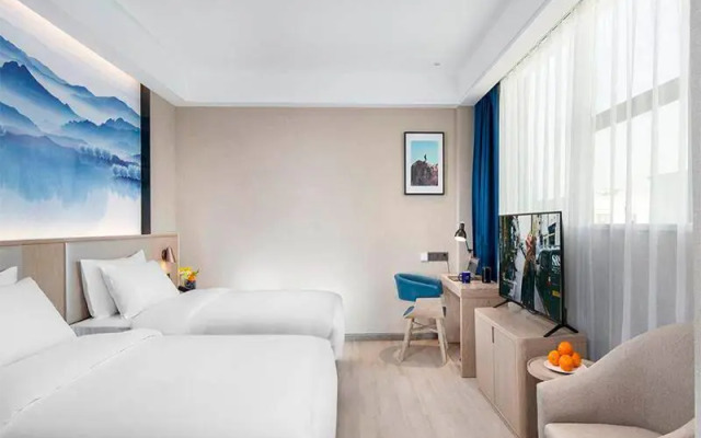 Kyriad Hotel (Luoyang Longmen high-speed railway station Branch)