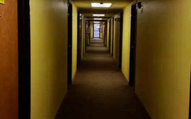Super 8 Macomb