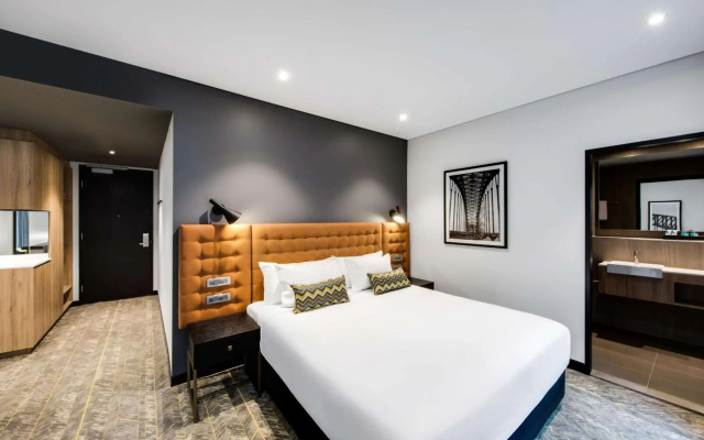 Vibe Hotel North Sydney