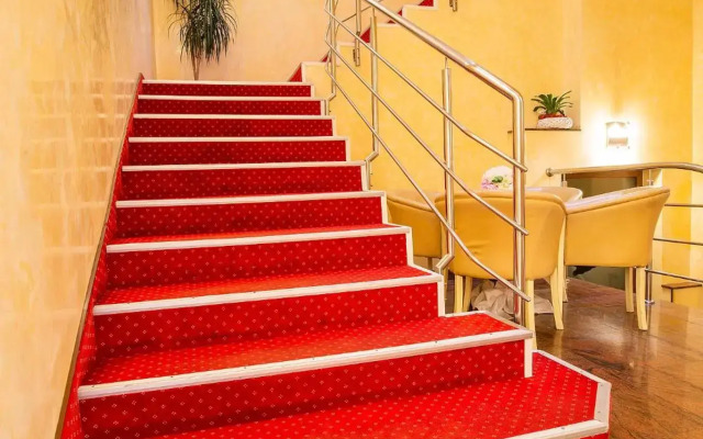 Hotel Dana 2
