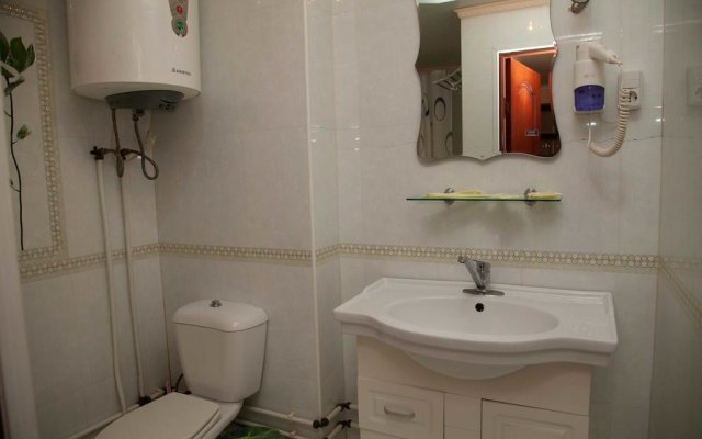 Lotos Hotel