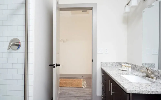 Kasa Altmayer Savannah