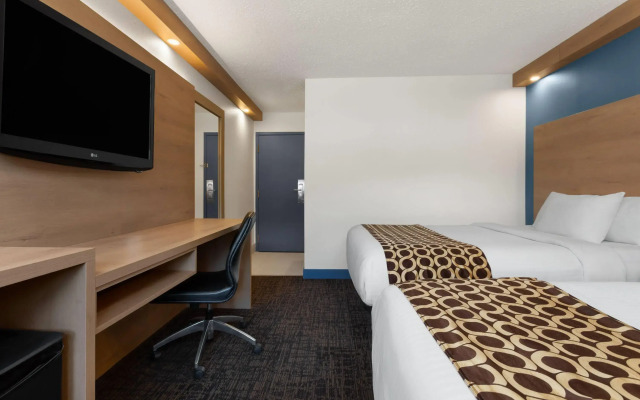 Travelodge by Wyndham Blairmore