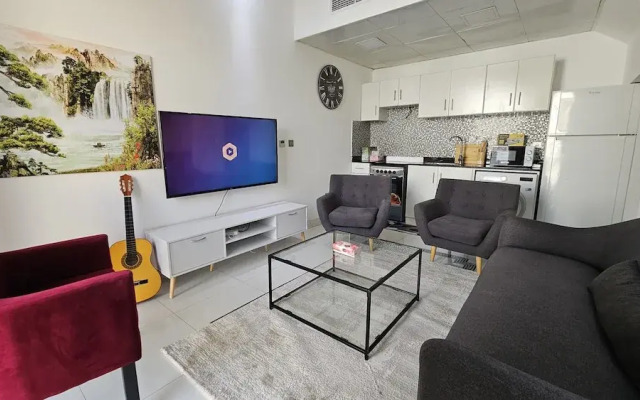 Your 1 bhk Villa Townhouse - DXB