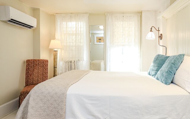 The Charlotte Hotel & Restaurant