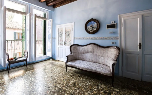 Venice Giardini Biennale Apartment