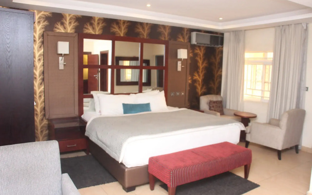 Vynedresa Hotel