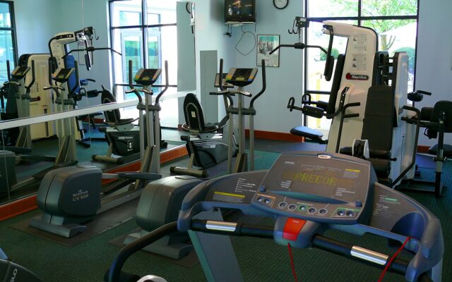 Rogue Regency Inn and Suites