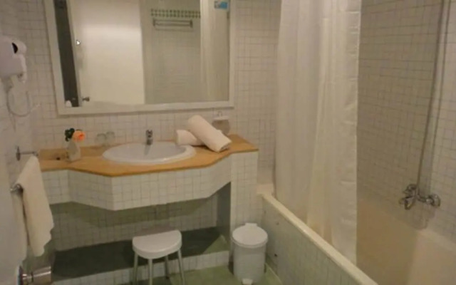 Palmyra Holiday Resort & Spa