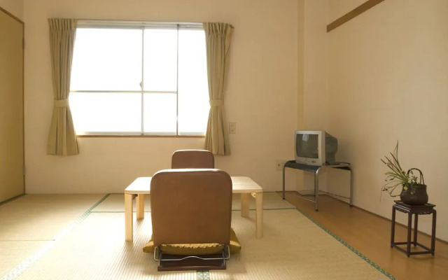 Aoi Hotel