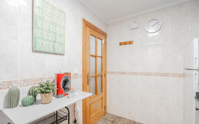 Casa Poblados Marítimos, Marina Beach