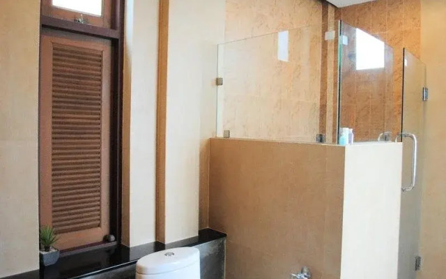 Villa La Moon Resort and Restaurant