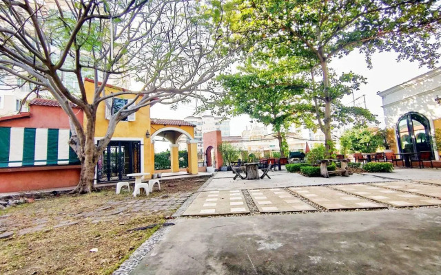12HEH Pattaya