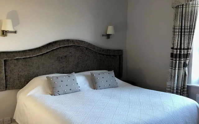 Pickmere Country House