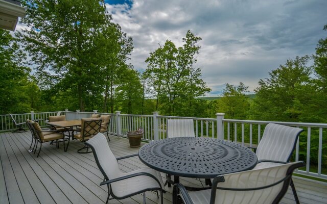 Mount LakeMore 5 Bedroom House