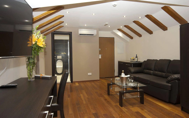Palace Suites Heritage Hotel – Adults Only