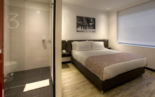 Hotel B3 Virrey