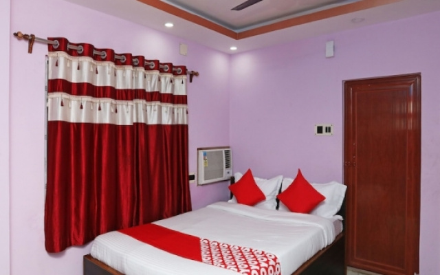 OYO 16058 Classic Inn