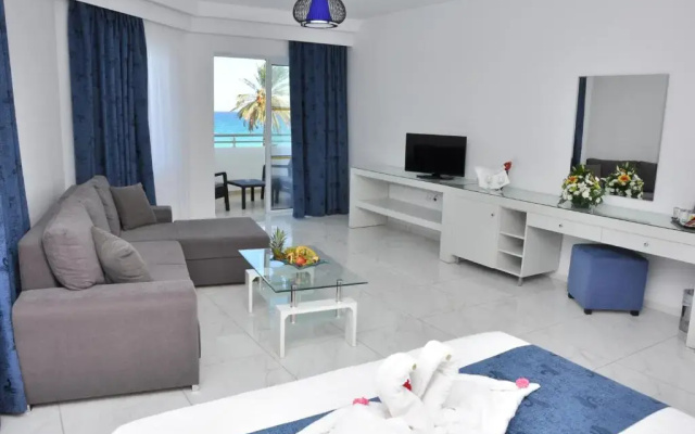 Zorbas Beach Hotel