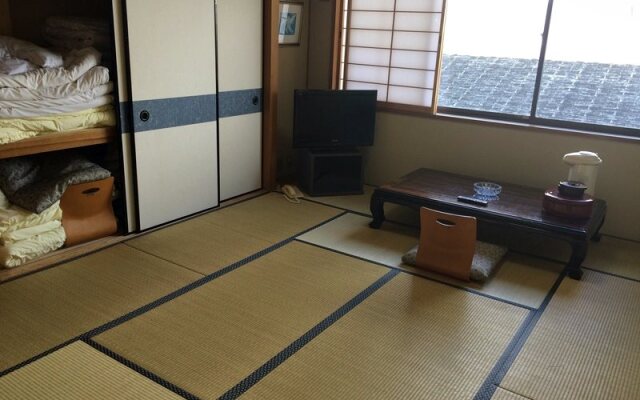 Toji Rakunan Kaikan