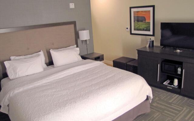 Hampton Inn McPherson