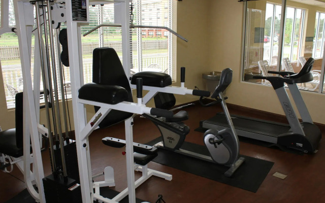 Country Inn & Suites by Radisson, Wilson, NC