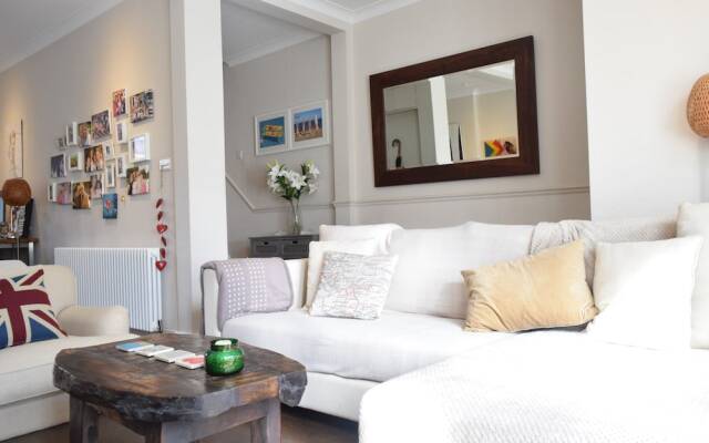 2 Bedroom House in Fulham