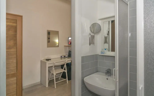 City Hotel