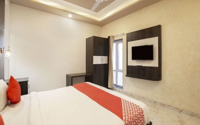 OYO Townhouse 432 Mangal Residency